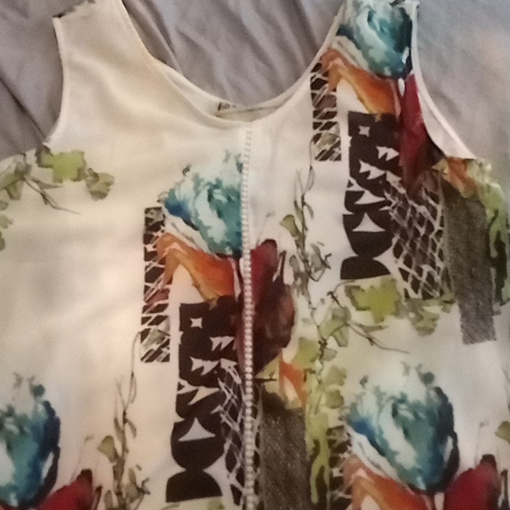 Vintage concept large cute built in tank